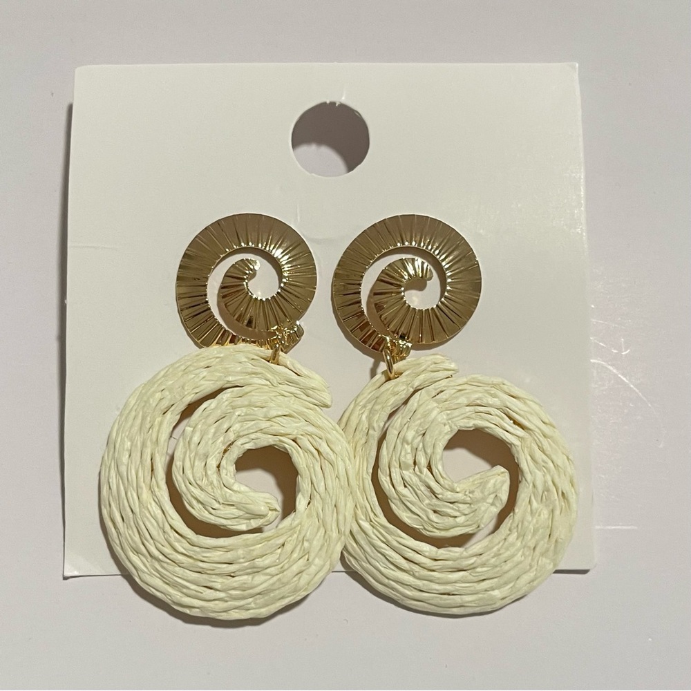 Elegant Gold and Cream Spiral Earrings